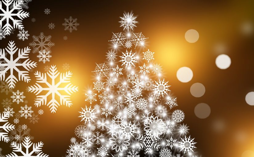 Sztuczny świerk na pniu